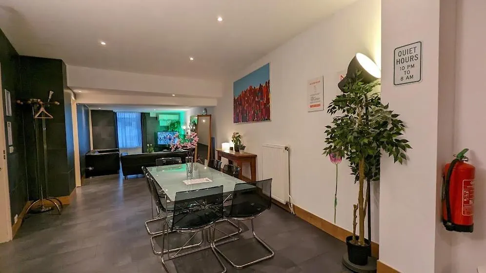 The Amsterdam Hotel Apartment In The Center מלון דירות